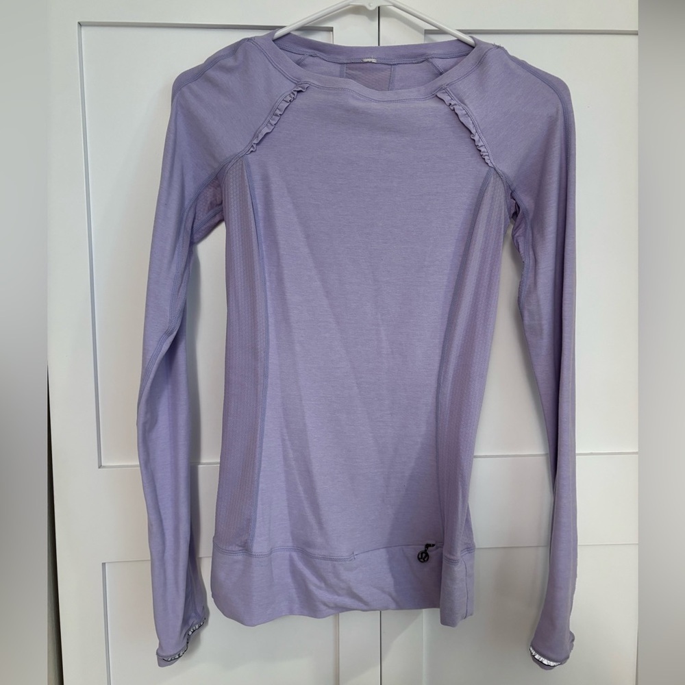 RARE Lululemon long sleeve lavender running shirt. Size 2.